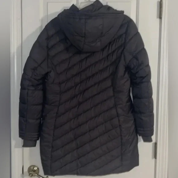 $399 Warm Winter Puffer Coat by Spyder gray ~ Jacket Large - Picture 2 of 4